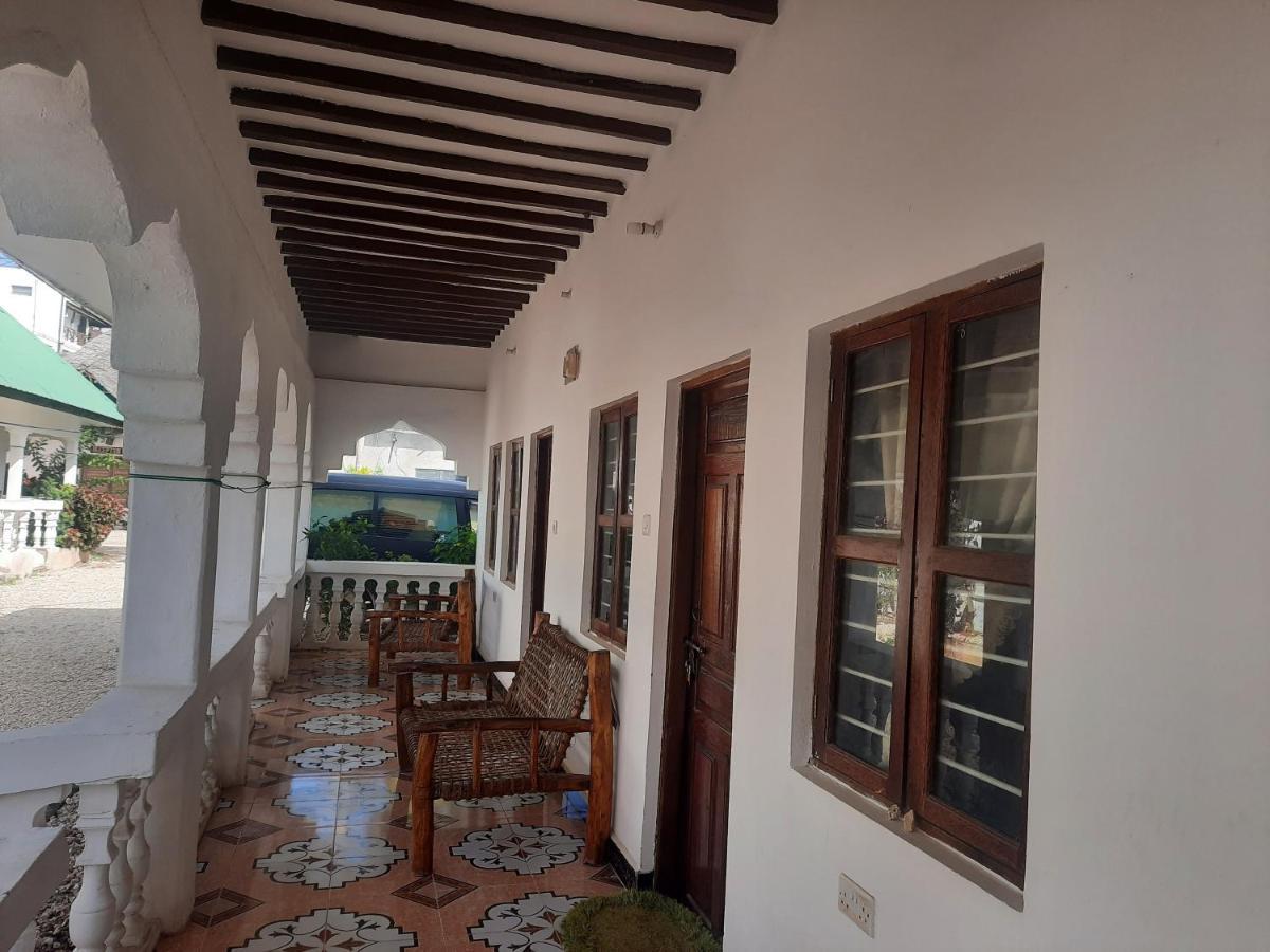 Ames Nungwi Bed & Breakfast Екстериор снимка