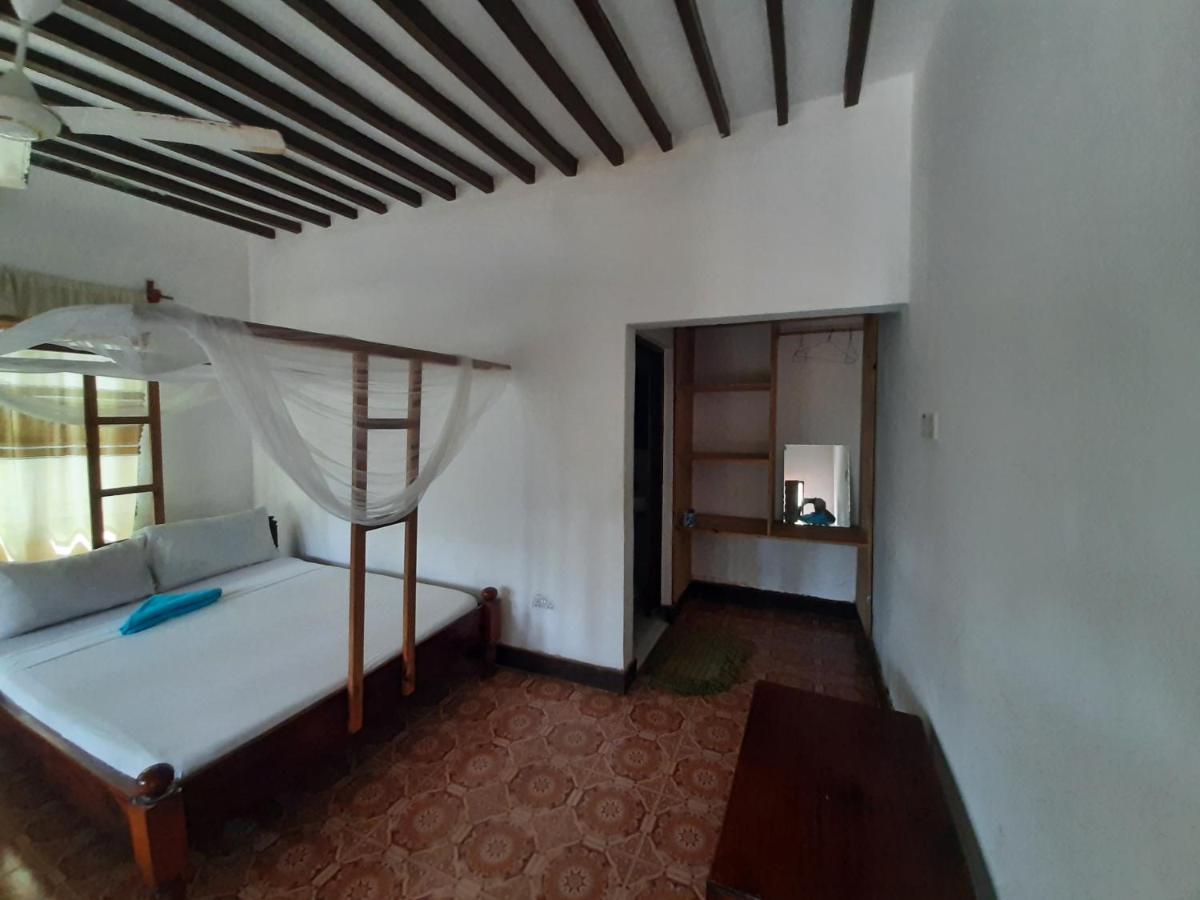 Ames Nungwi Bed & Breakfast Екстериор снимка