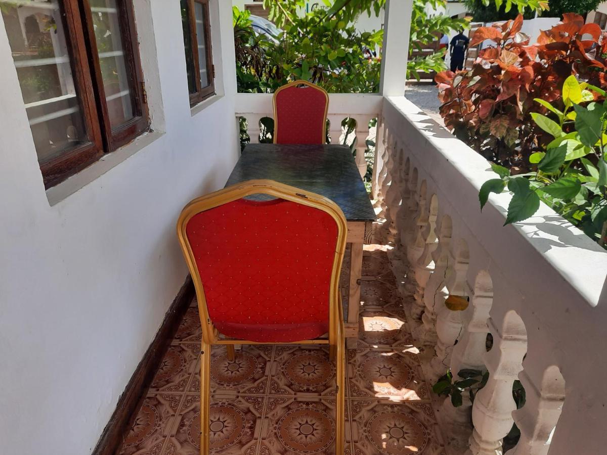 Ames Nungwi Bed & Breakfast Стая снимка